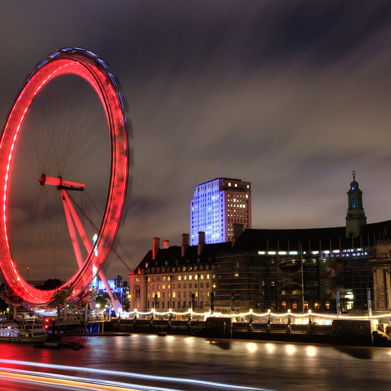 London Eye ferris wheel at night.